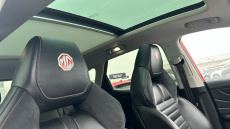 MG Hs 1.5 T-GDI Exclusive 5dr DCT Petrol Hatchback